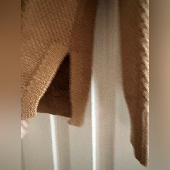 Cotton cable-knit sweater - Picture 9 of 11